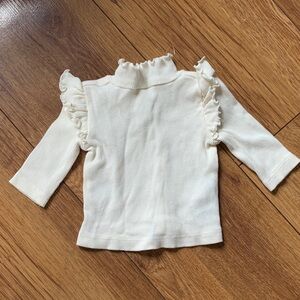 NWOT GAP Cream Ruffled Long Sleeve Tee